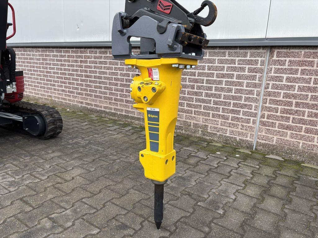 Epiroc SB102 Hamers en brekers